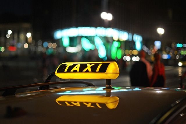 Erməni taksi sürücüsü sevgili cütlüyü güllələdi - Moskvada