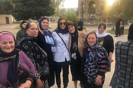 Mehriban Əliyeva və qızı Leyla Əliyeva Bakıda Pir Həsən ziyarətgahını ziyarət edib - FOTOLAR