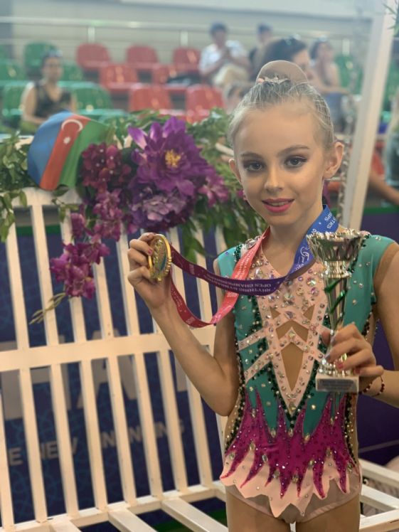 Mina Abbasova bu dəfə doğma Bakıda qızıl medala sahib oldu - FOTOLAR