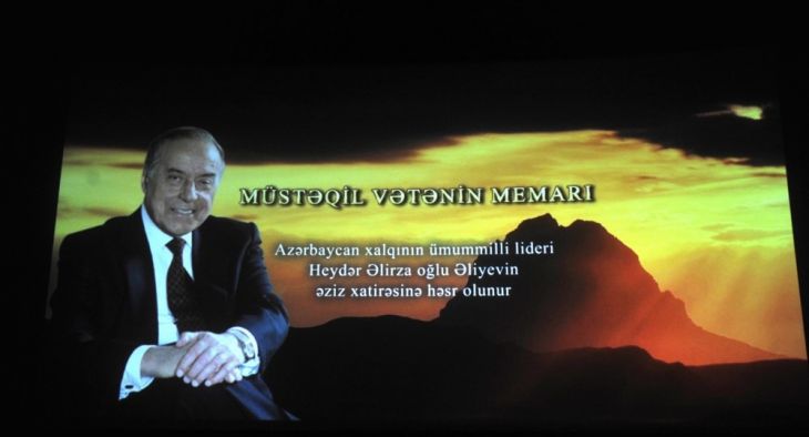 “Müstəqil vətənin memarı” videofilminin təqdimat mərasimi keçirilib