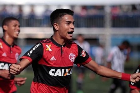 “Real” Braziliyadan 18 yaşlı oyunçu alır – 35 milyona