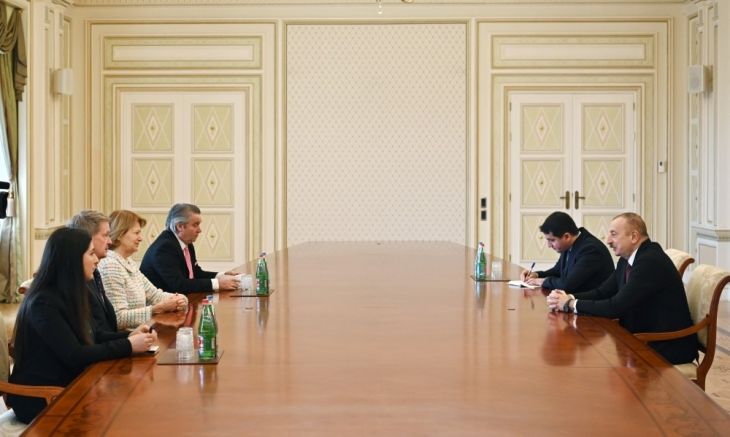 Prezident İlham Əliyev Britaniya Baş Nazirinin ticarət elçisini qəbul etdi