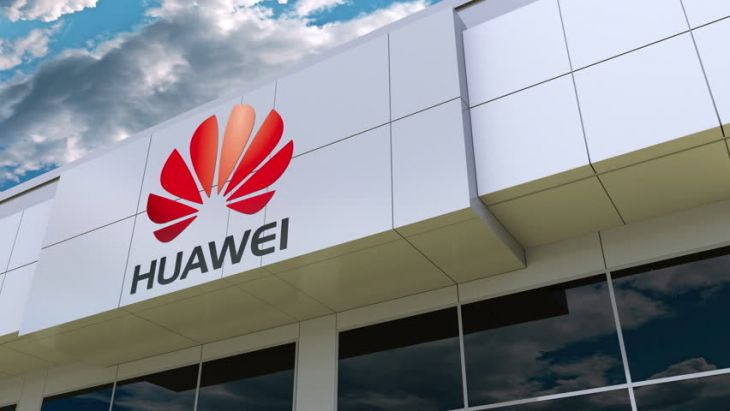 “Huawei” ABŞ-ın kompüter çiplərinin tədarükünə qoyduğu məhdudiyyətləri qınayıb