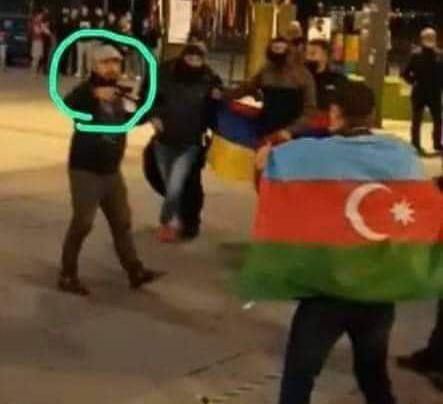 Polşada yaşayan azərbaycanlıların aksiyasına ermənilər tərəfindən silahlı hücum olunub! - FOTO
