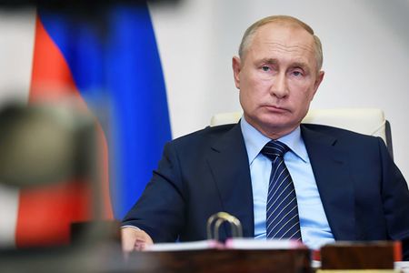 Putin koronavirusdan kütləvi peyvəndləməni elan etdi