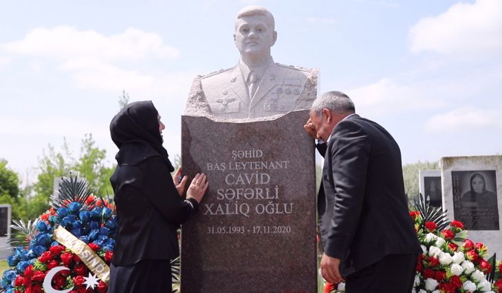 Şəhid baş leytenant Səfərli Cavid Xaliq oğlunun memorial abidəsinin açılışı olub - İmişlidə - FOTOLAR