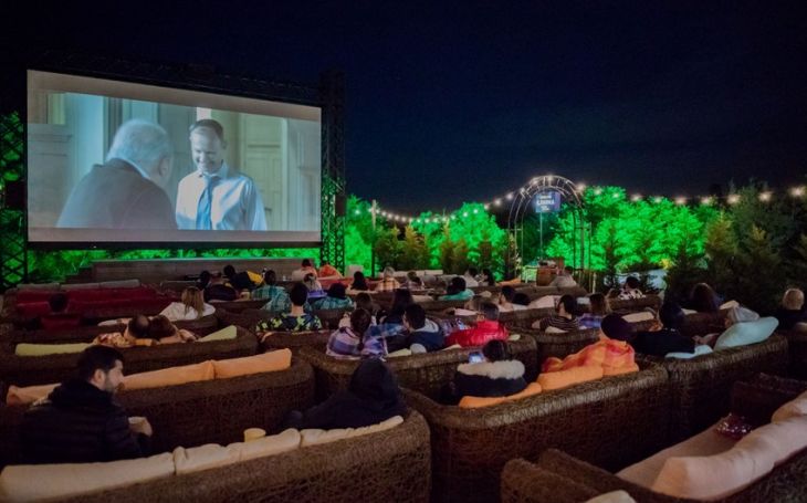 “CinemaPlus” açıq havada yay kinoteatrını yenidən açıb