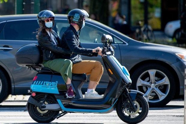 Moped idarə etməyə görə sürücülük vəsiqəsi tələb olunacaq – Parlament layihəni qəbul etdi