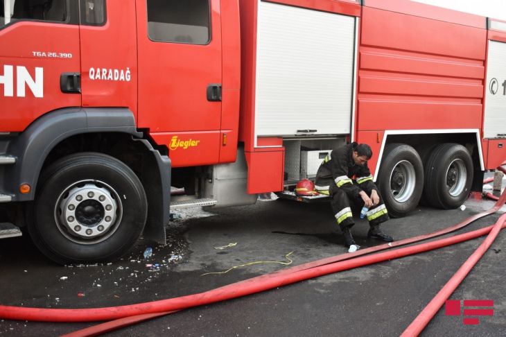 “Koroğlu” Nəqliyyat Mübadilə Mərkəzində avtobus yanıb