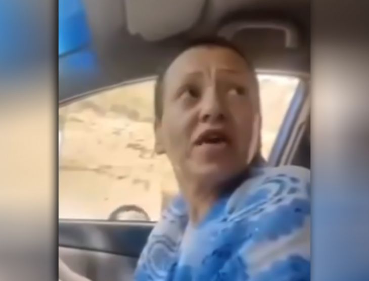 Bakıda taksi sürücüsü ilə qadın sərnişin arasında gərginlik - Video